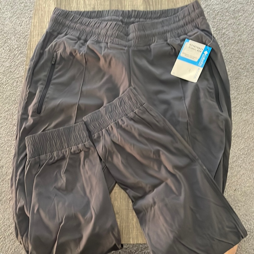 Columbia Feather Grey Jogger Pant, Size 12 w/ Omni—Shield & zipper pockets
